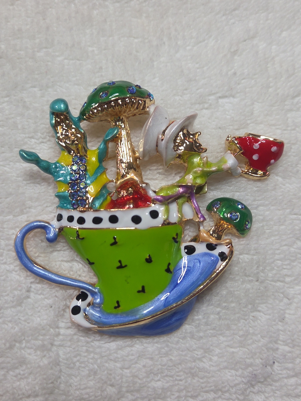 Alice In Wonderland Whimsical Teacup Mushroom Brooch - Green